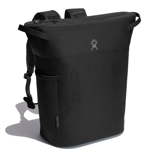 20-l-day-escapetm-pack-x8 20-l-day-escape-soft-cooler-pack-black-angled_1_1.jpg