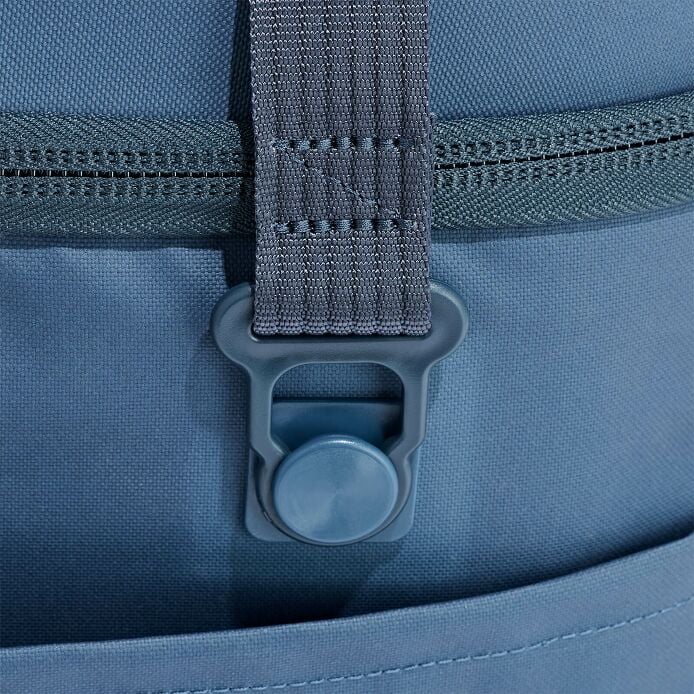 carryouttm-soft-cooler-30-l-a0 250815_hydro_cooler_details_14854_2_5.jpg
