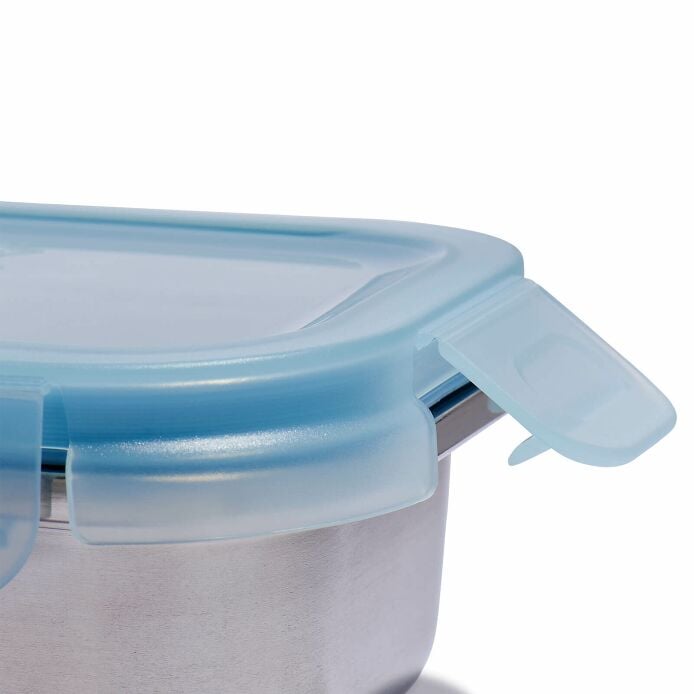 food-container-set-c2 foca417-2-cup-food-container-rain-feature_1_1.jpg
