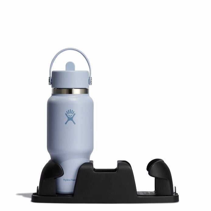 24-oz-travel-bottle-with-flex-straw-cap-t2 surf-travel-bottle-in-cuplholder_2_8_1.jpg